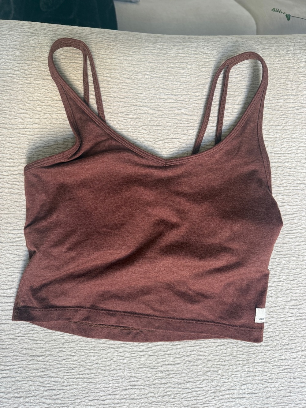VUORI Cropped Tank Top w/ Built in bra, Brown, size S